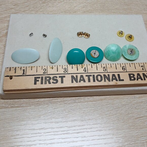 Set of 3 Pair Vintage Fashion Jewelry Plastic/Metal Turquoise/Green Costume #70W - Picture 4 of 15